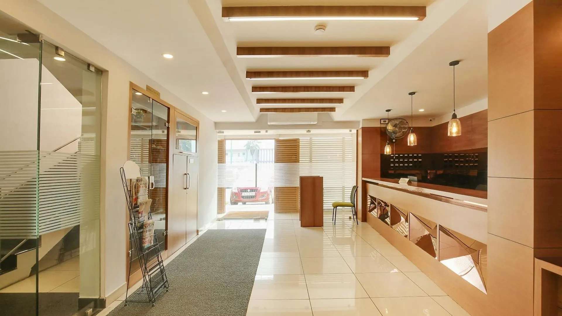 Super Townhouse Edasserys Kalamassery Tourist Home Elūr 4*,  Indie